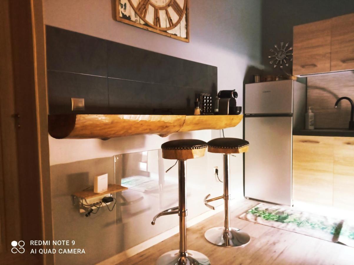 Athina 1st Floor